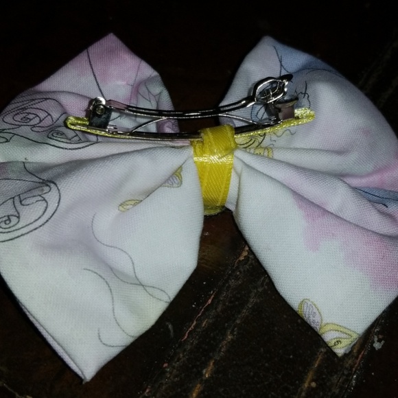 Princess bow! - Picture 2 of 2